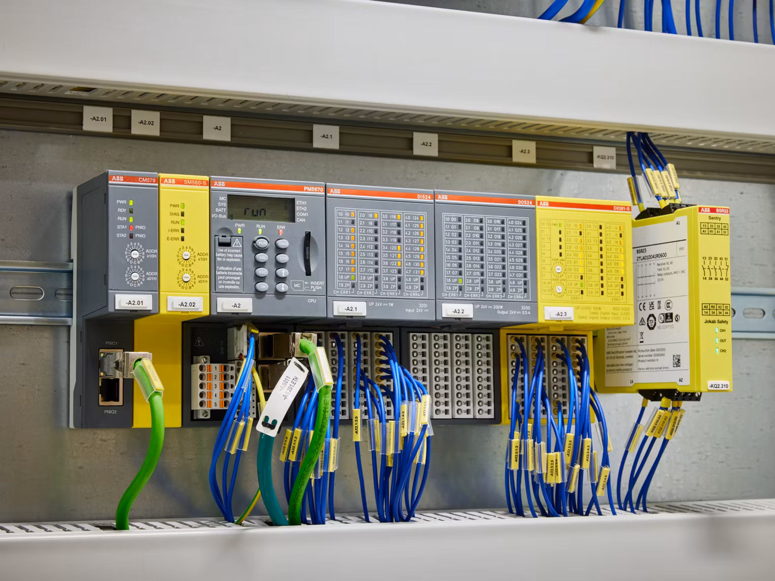 AC500 PLC V3